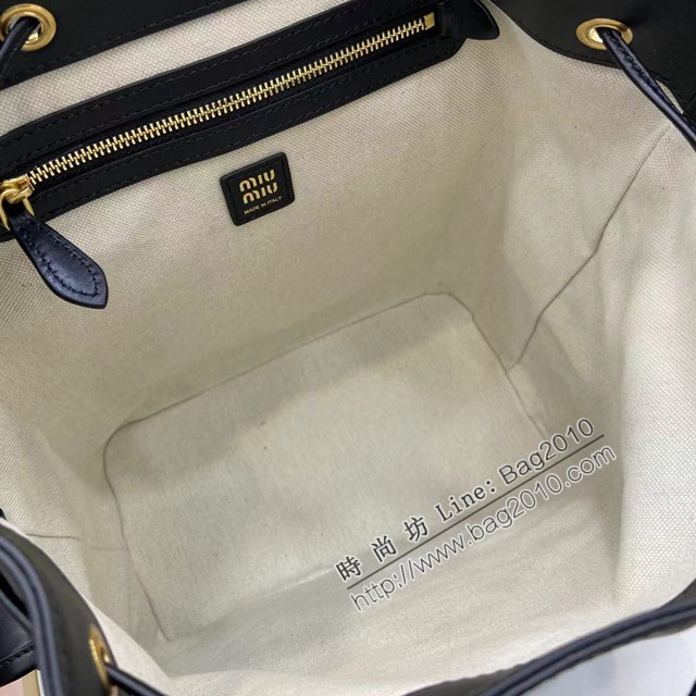 MIU MIU專櫃繆繆最新款背包女士雙肩包 jh2820型號：5BZ042